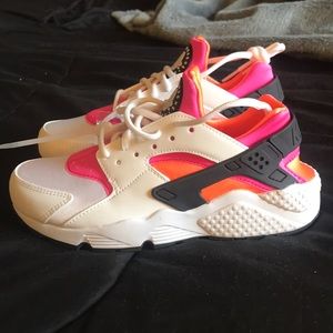 Nike Air Huarache Womens